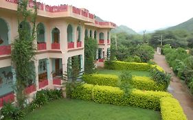 Pushkar Villas Resort